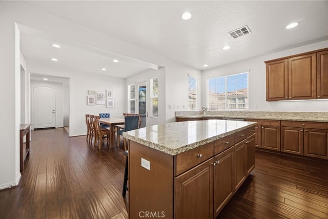 28380 Camino Del Arte Drive, Valencia, CA 91354 — photo 9 of 51