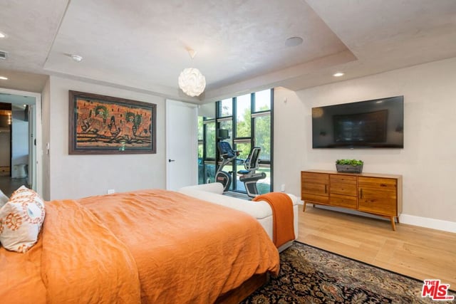 17340 Clark Street, Encino, CA 91316 — photo 26 of 64
