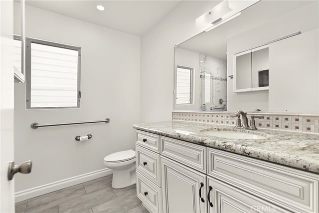 5403 Newcastle Avenue, Encino, CA 91316 — photo 29 of 40