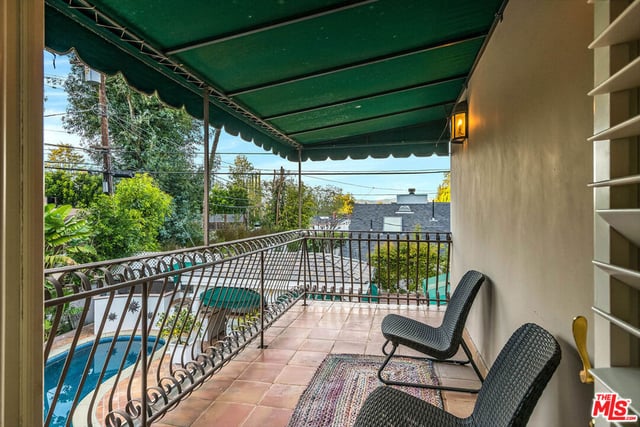 4063 Benedict Canyon Drive, Sherman Oaks, CA 91423 — photo 32 of 46