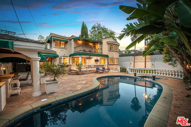4063 Benedict Canyon Drive, Sherman Oaks, CA 91423 — photo 4 of 46
