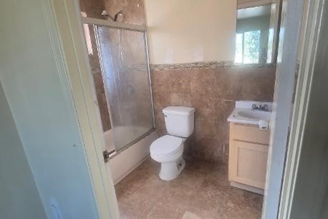 1632 E Imperial Hwy E, Los Angeles, CA 90059 — photo 6 of 8