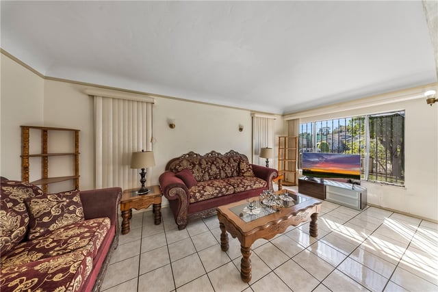 2531 Pomeroy Avenue, Los Angeles, CA 90033 — photo 11 of 37