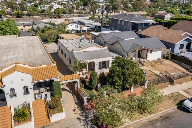 2531 Pomeroy Avenue, Los Angeles, CA 90033 — photo 5 of 37