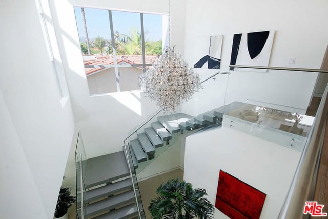429 N Sweetzer Avenue, Los Angeles, CA 90048 — photo 20 of 44