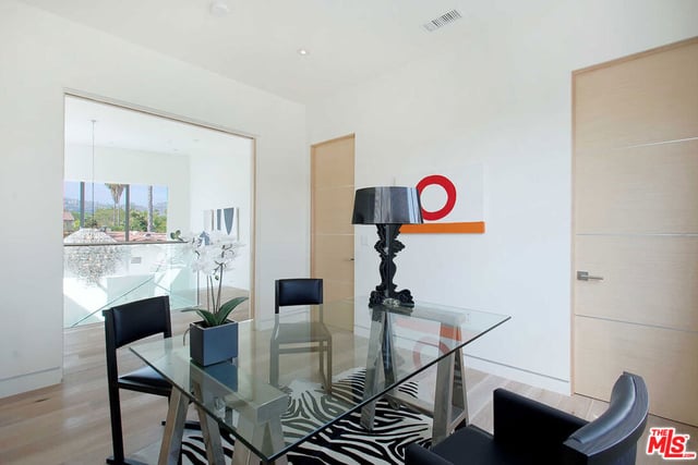 429 N Sweetzer Avenue, Los Angeles, CA 90048 — photo 29 of 44