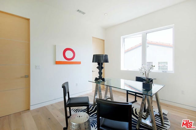 429 N Sweetzer Avenue, Los Angeles, CA 90048 — photo 30 of 44
