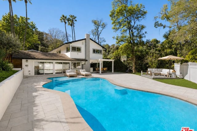 3430 Loadstone Drive, Los Angeles, CA 91403 — photo 2 of 17