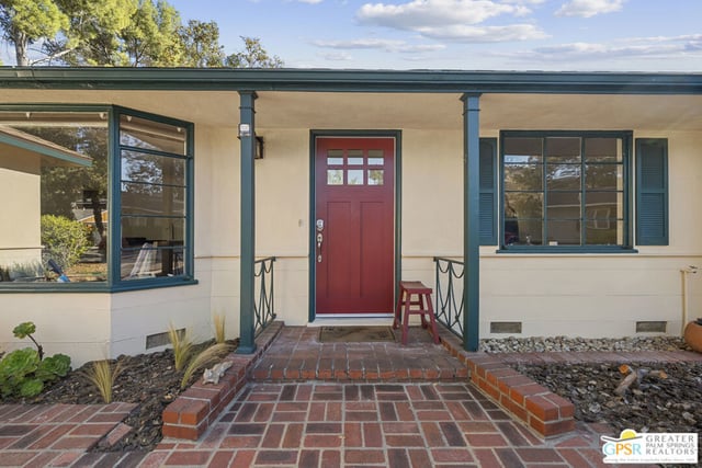 3150 Charing Cross Place, Glendale, CA 91206 — photo 4 of 30