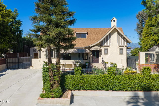 3267 Waverly Drive, Los Angeles, CA 90027 — photo 27 of 75