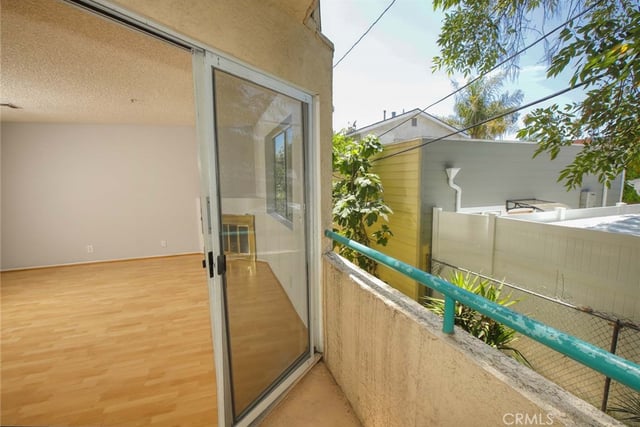 1421 5th 10, Glendale, CA 91201 — photo 14 of 45