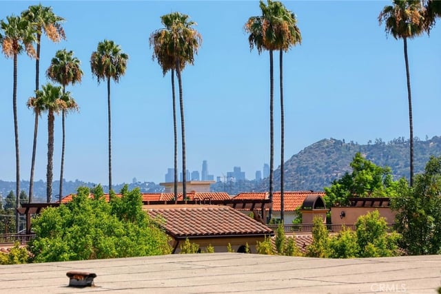1421 5th 10, Glendale, CA 91201 — photo 45 of 45