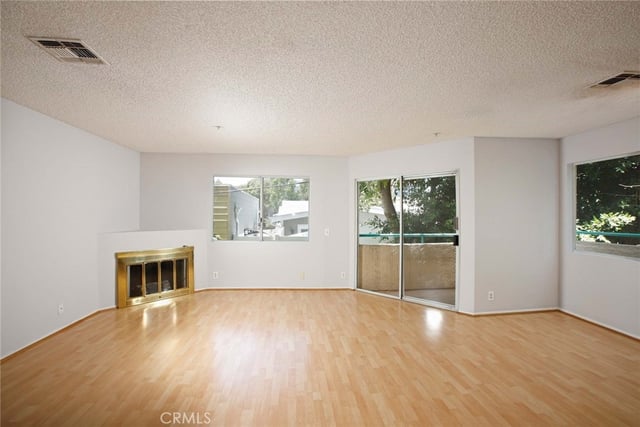 1421 5th 10, Glendale, CA 91201 — photo 5 of 45