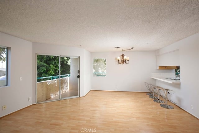 1421 5th 10, Glendale, CA 91201 — photo 7 of 45