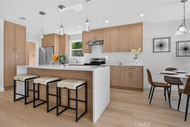 10355 Dempsey Avenue, Granada Hills, CA 91344 — photo 10 of 40