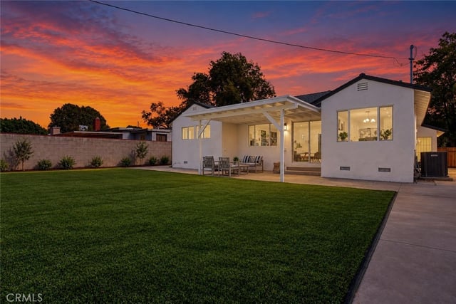10355 Dempsey Avenue, Granada Hills, CA 91344 — photo 4 of 40