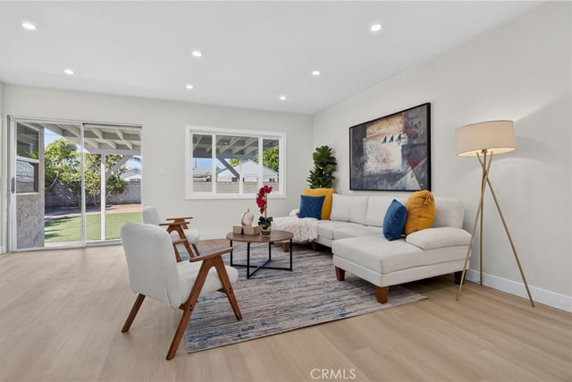10355 Dempsey Avenue, Granada Hills, CA 91344 — photo 5 of 40
