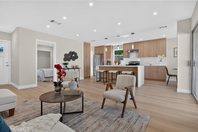 10355 Dempsey Avenue, Granada Hills, CA 91344 — photo 9 of 40