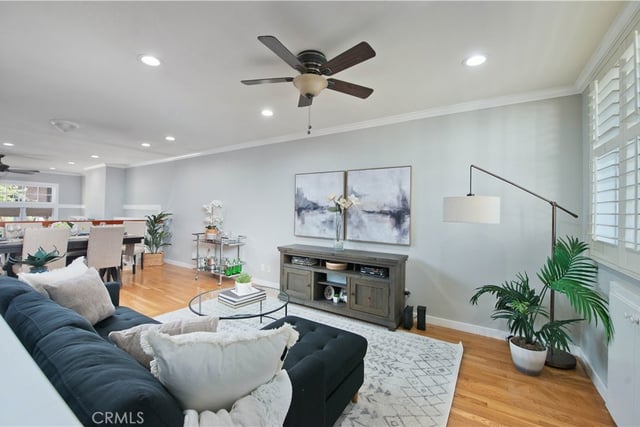 5420 Lindley Avenue 25, Encino, CA 91316 — photo 10 of 36