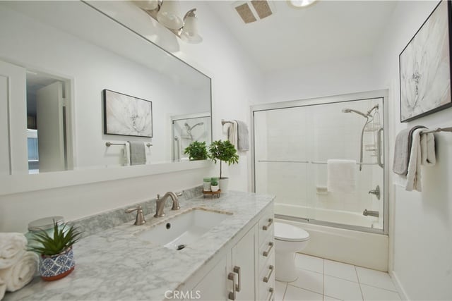5420 Lindley Avenue 25, Encino, CA 91316 — photo 24 of 36