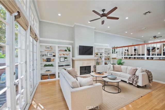 5420 Lindley Avenue 25, Encino, CA 91316 — photo 3 of 36