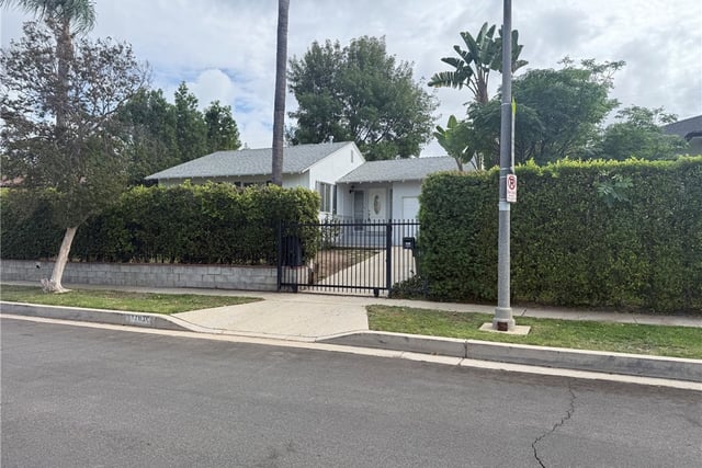 17630 Rhoda Street, Encino, CA 91316 — photo 14 of 14