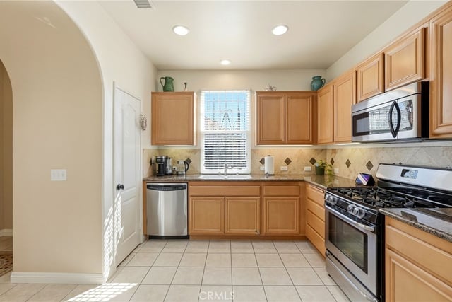 11501 Meleto, Porter Ranch, CA 91326 — photo 7 of 25
