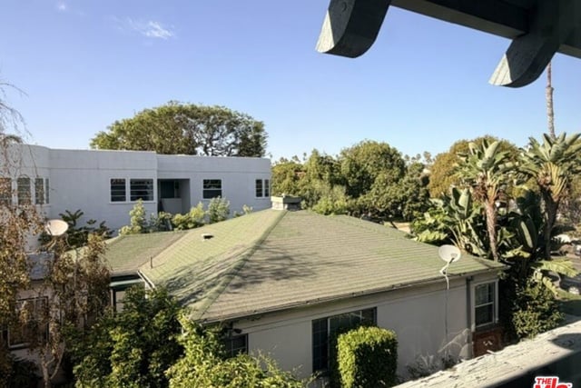 1144 17th Street 11, Santa Monica, CA 90403 — photo 21 of 24
