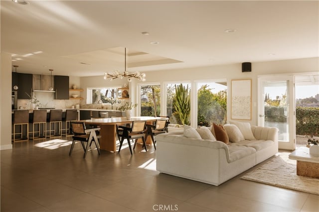 4173 Regal Oak, Encino, CA 91436 — photo 10 of 39