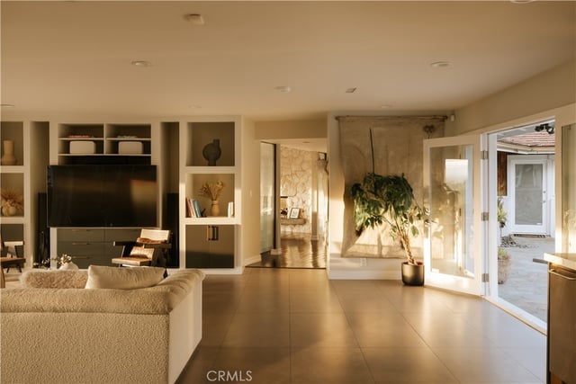 4173 Regal Oak, Encino, CA 91436 — photo 17 of 39