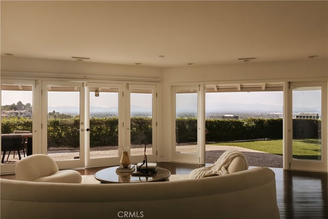 4173 Regal Oak, Encino, CA 91436 — photo 19 of 39