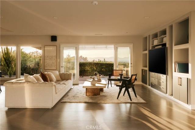 4173 Regal Oak, Encino, CA 91436 — photo 6 of 39