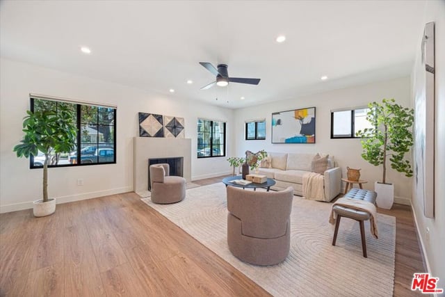 4342 Bellaire Avenue, Studio City, CA 91604 — photo 13 of 52