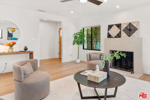 4342 Bellaire Avenue, Studio City, CA 91604 — photo 17 of 52