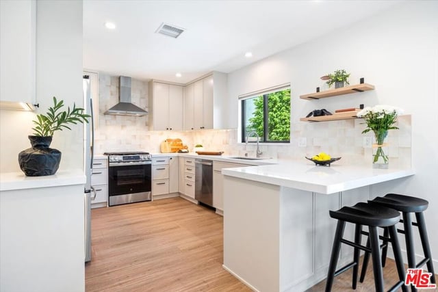 4342 Bellaire Avenue, Studio City, CA 91604 — photo 33 of 52