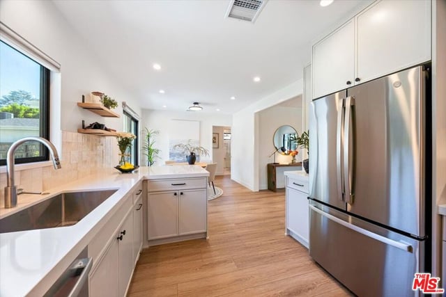 4342 Bellaire Avenue, Studio City, CA 91604 — photo 36 of 52