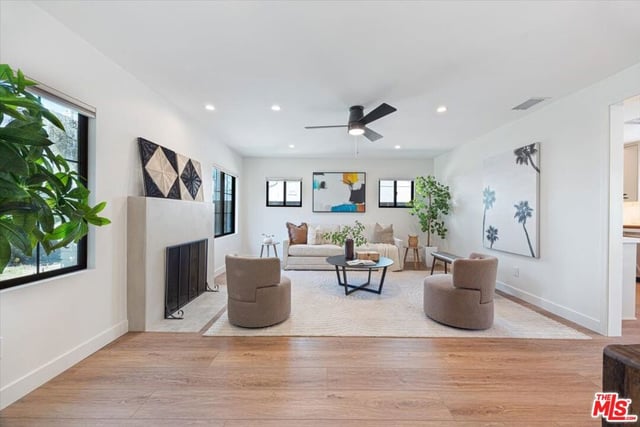 4342 Bellaire Avenue, Studio City, CA 91604 — photo 6 of 52