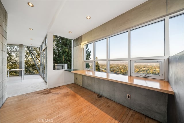 3800 Sunswept, Studio City, CA 91604 — photo 21 of 32