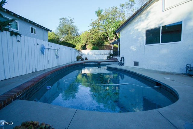 949 Calle Ruiz, Thousand Oaks, CA 91360 — photo 17 of 18