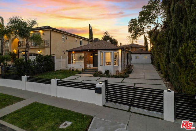 5143 Newcastle Avenue, Encino, CA 91316 — photo 33 of 33