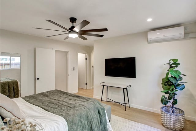 1629 Franklin 4, Santa Monica, CA 90404 — photo 13 of 30
