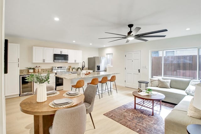 1629 Franklin 4, Santa Monica, CA 90404 — photo 4 of 30