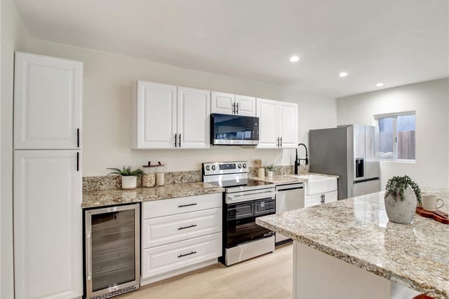 1629 Franklin 4, Santa Monica, CA 90404 — photo 7 of 30