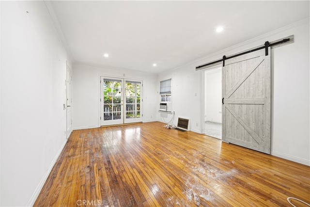 911 21st Street B, Santa Monica, CA 90403 — photo 8 of 44