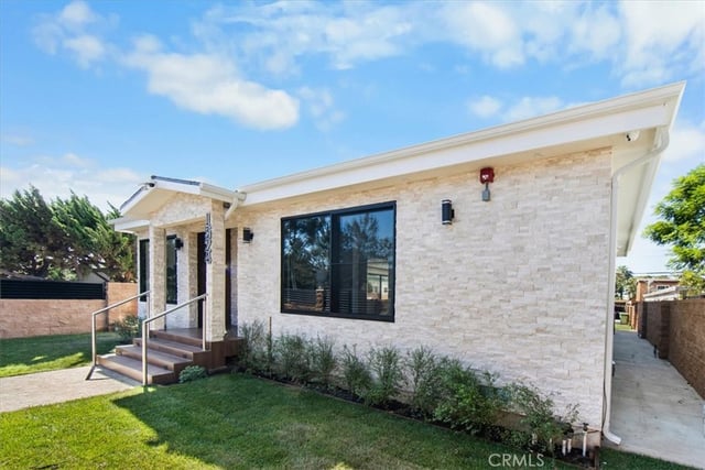 1524 19th, Santa Monica, CA 90404 — photo 14 of 75