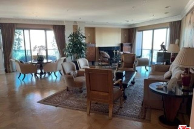 10490 Wilshire Boulevard 2203, Los Angeles, CA 90024 — photo 2 of 5