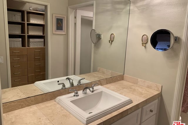 720 Huntley Drive 104, West Hollywood, CA 90069 — photo 15 of 20