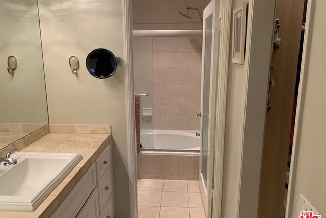 720 Huntley Drive 104, West Hollywood, CA 90069 — photo 17 of 20